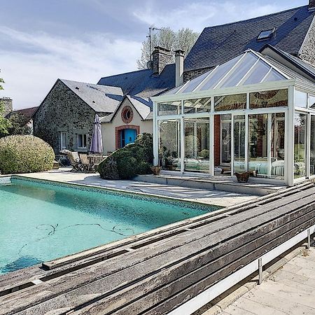 Gite De Charme "La Maison Saint-Leonard" Avec Piscine, Spa, Vue Sur Le Mont Saint-Michel Vains Kültér fotó